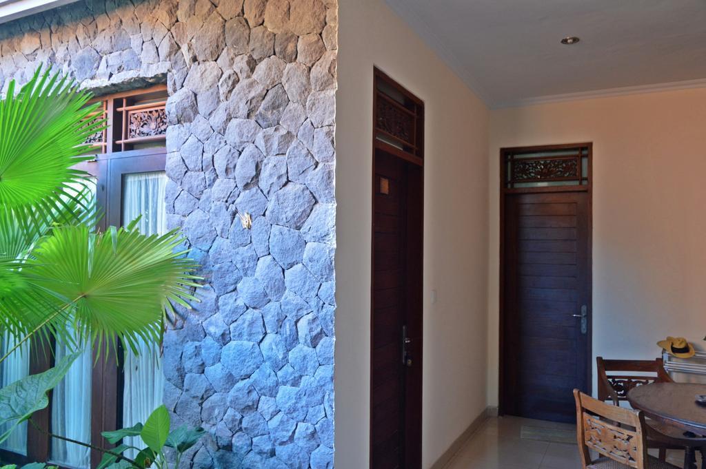 Yulia 2 Homestay Sanur Exterior foto