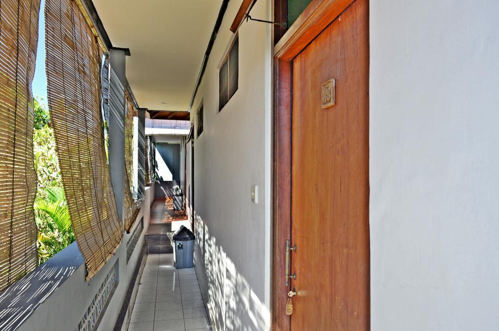 Yulia 2 Homestay Sanur Exterior foto