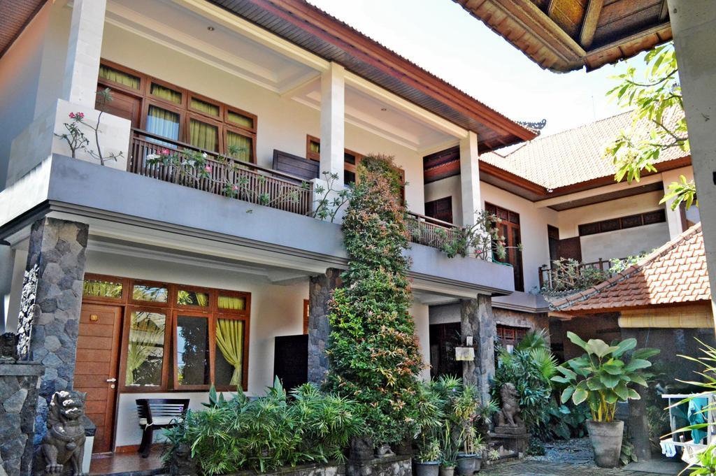 Yulia 2 Homestay Sanur Exterior foto